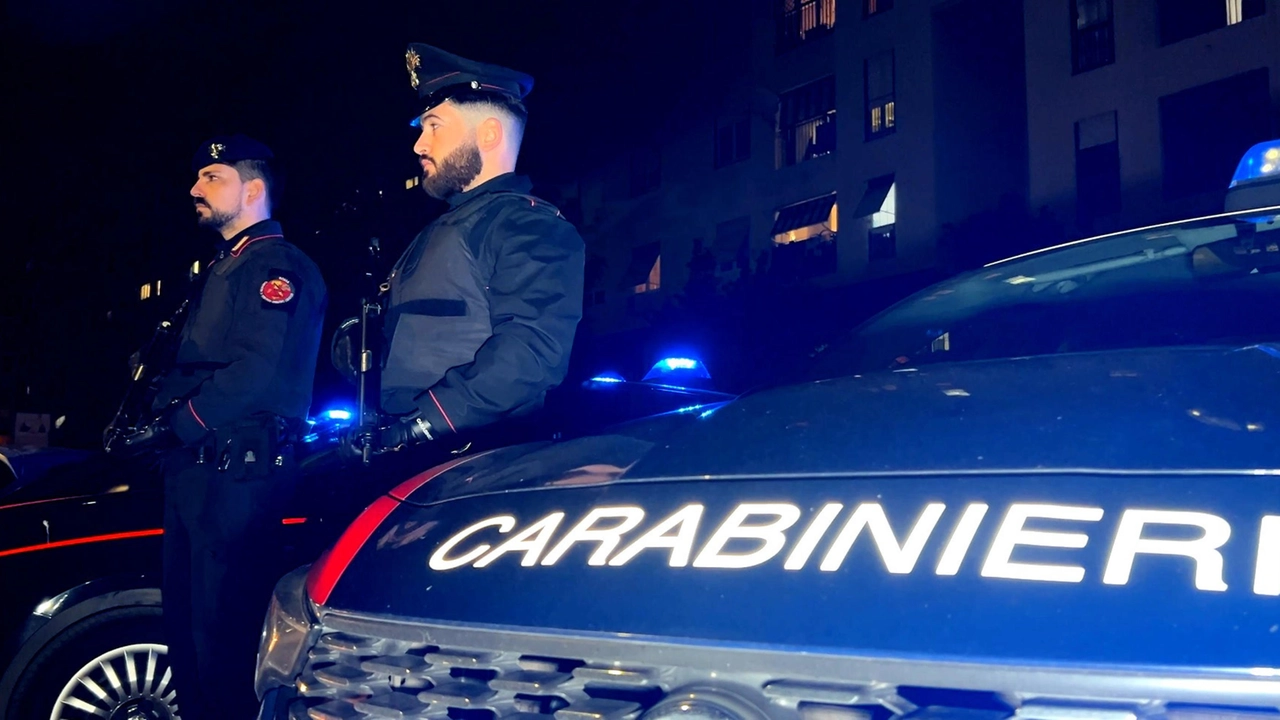 Controllo dei carabinieri e scatta un inseguimento