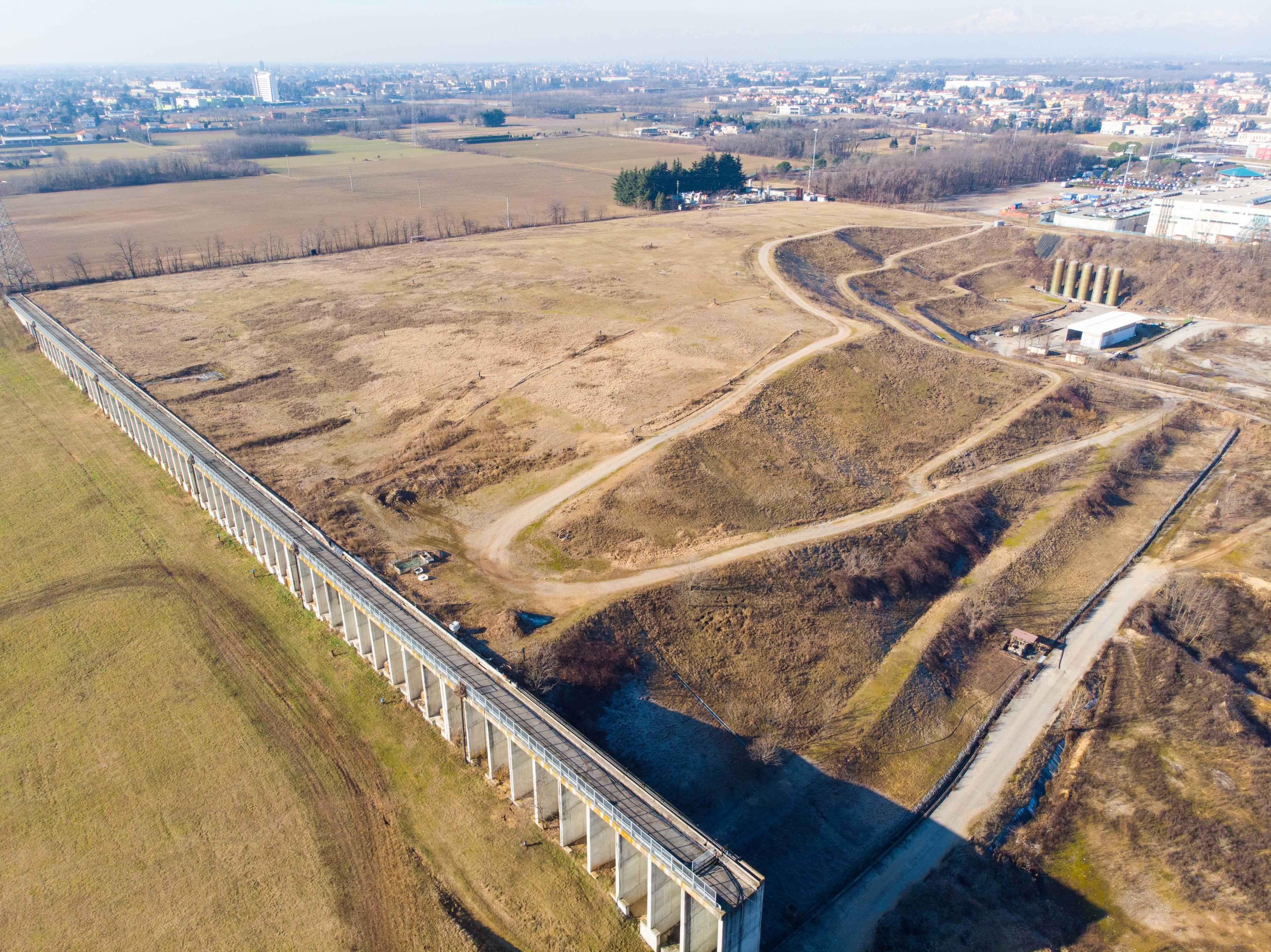 Corsa alla bonifica dell’ex discarica, ma il progetto divide Cerro e Rescaldina