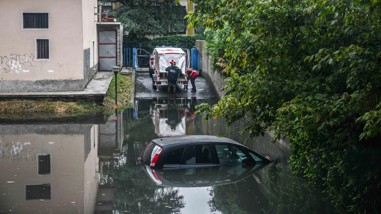 Pioggia e temporali sul capoluogo lombardo e su altre province della regione. Ecco le previsioni