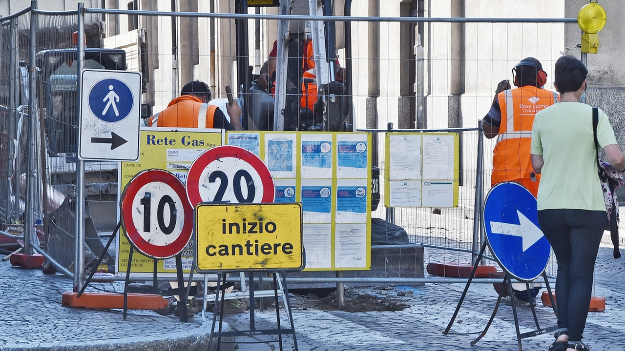 Cantiere stradale (foto archivio)