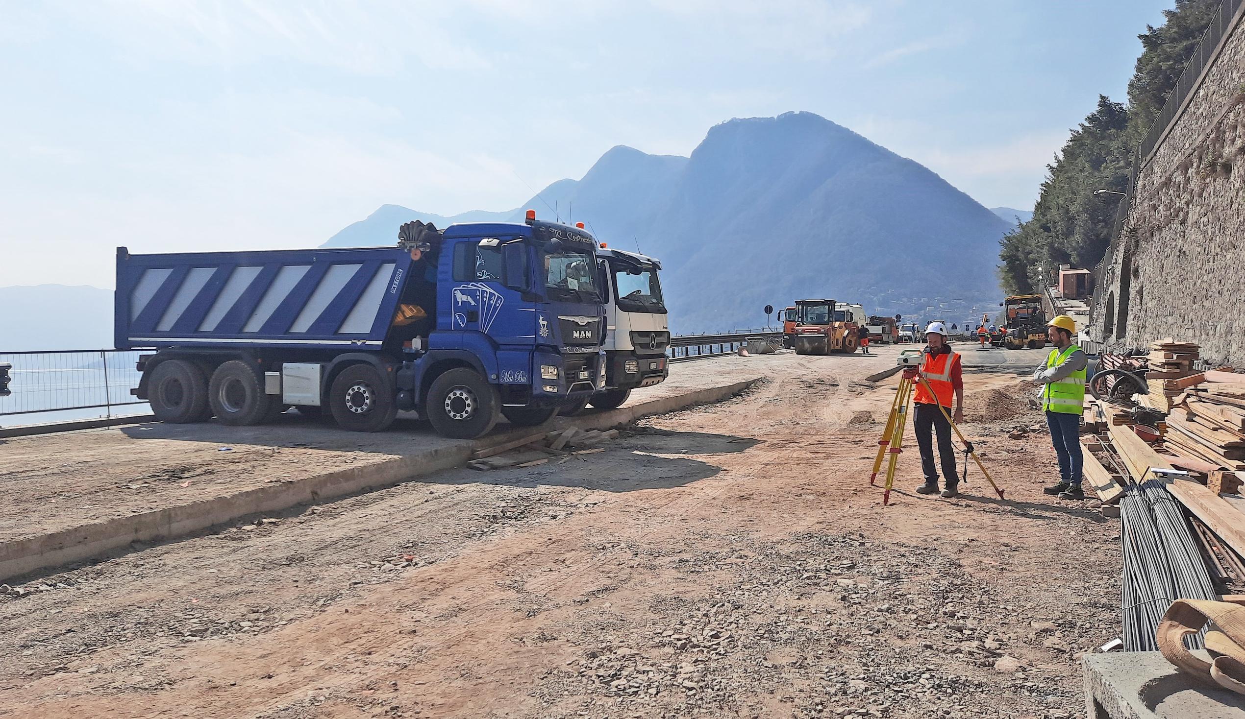 Variante della Tremezzina, dopo i timori sullo stop definitivo sul cantiere si rivedono gli operai