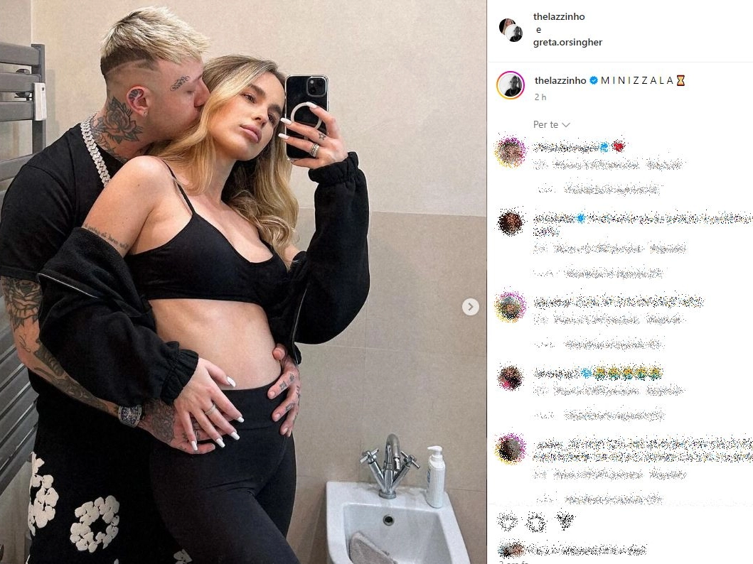 Lazza e la fidanzata Greta Orsingher annunciano di aspettare un figlio (Post Instagram)
