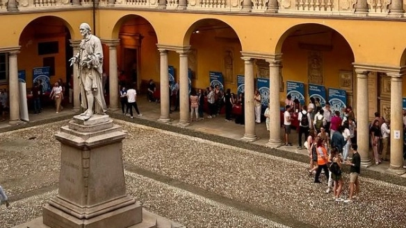 Il chiostro dell'Università di Pavia