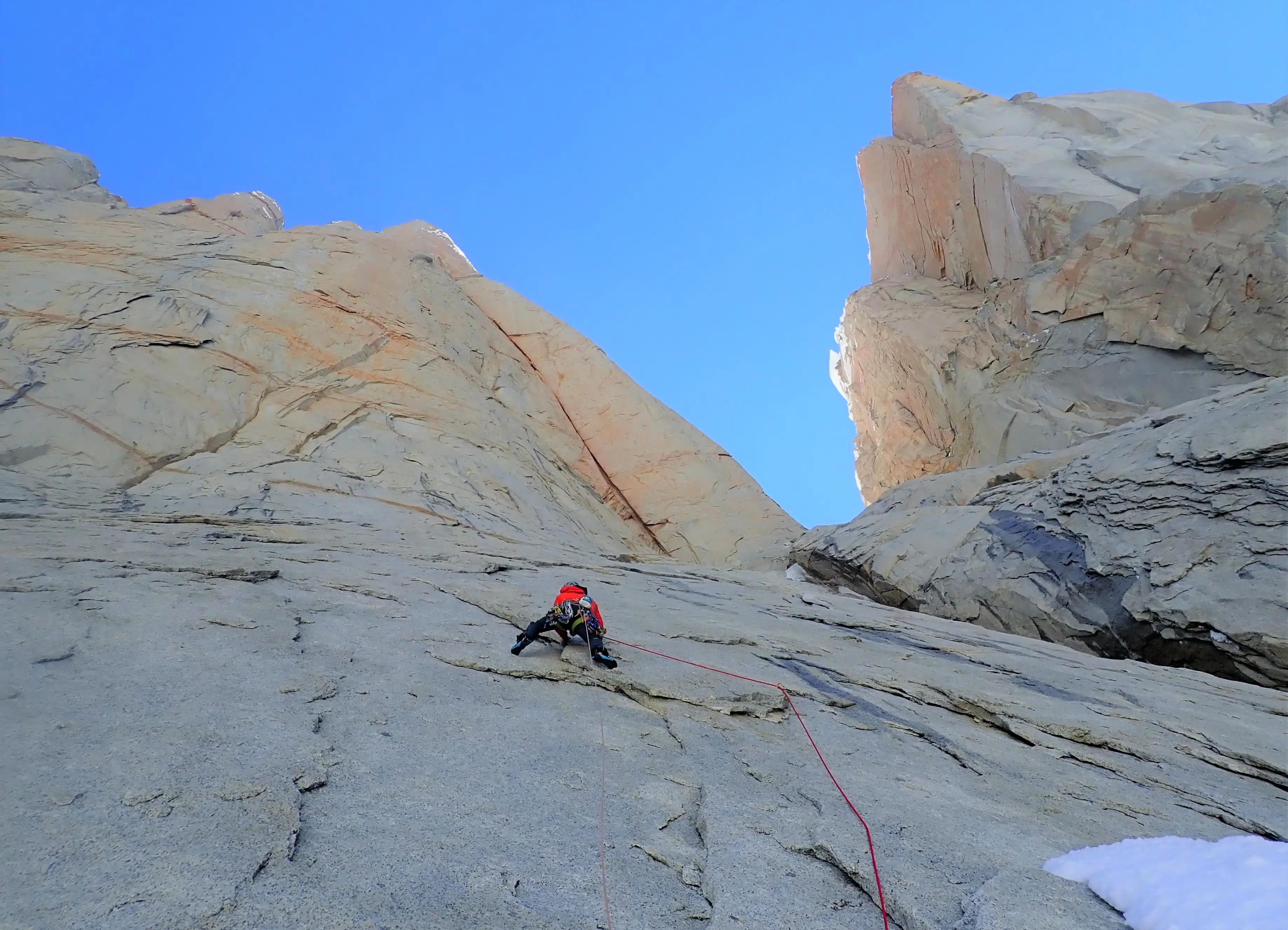 Sei giovani alpinisti per fare l'impresa in Patagonia: dall'utopia alla spedizione, chi sono i ragazzi della squadra del Cai