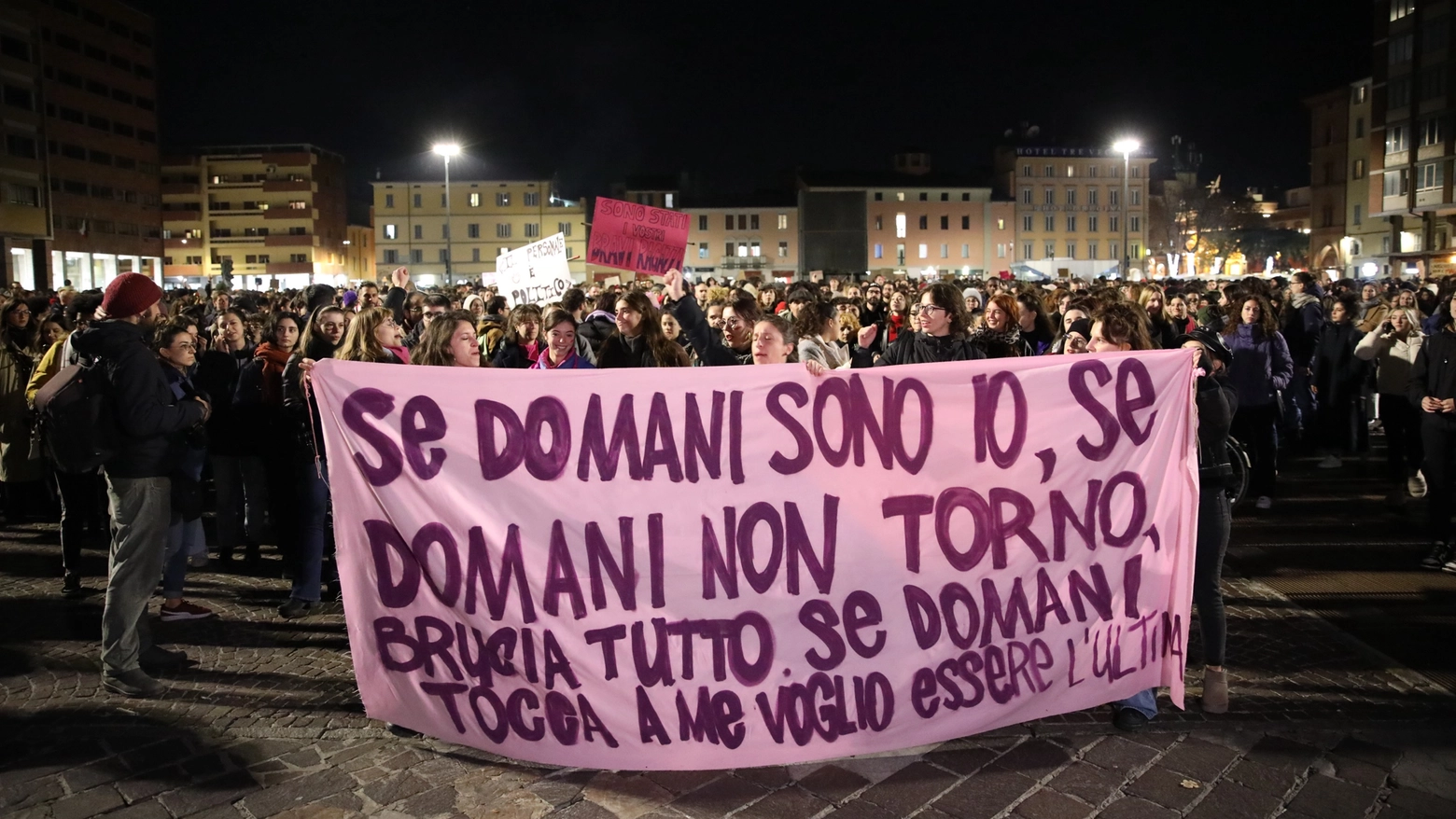 Manifestazione contro la violenza sulle donne (Archivio)