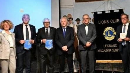 Il Lions Club Legnano Rescaldina Sempione ha inaugurato l'anno lionistico 2024-2025 con un meeting internazionale presso La Tela, Osteria Sociale del Buon Essere, accogliendo il Lions Club Monteceneri di Lugano. Il Club svizzero ha presentato il progetto "Water is life" che porta aiuto con pozzi d'acqua e filtri in paesi bisognosi.