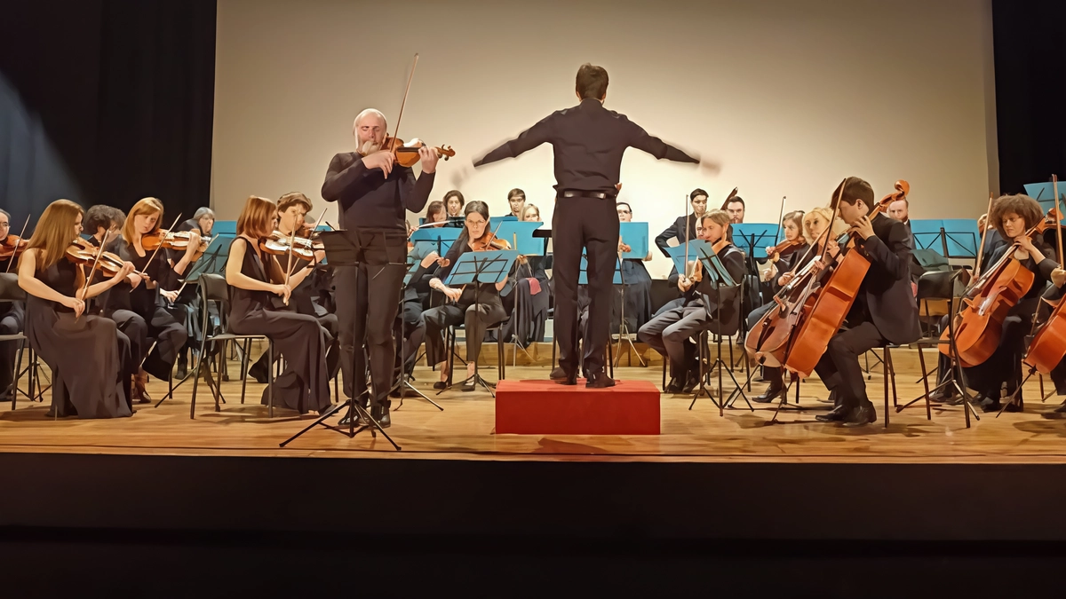 Non c’è solo la Scala: "Un’orchestra di giovani talenti è un’altra sinfonia"