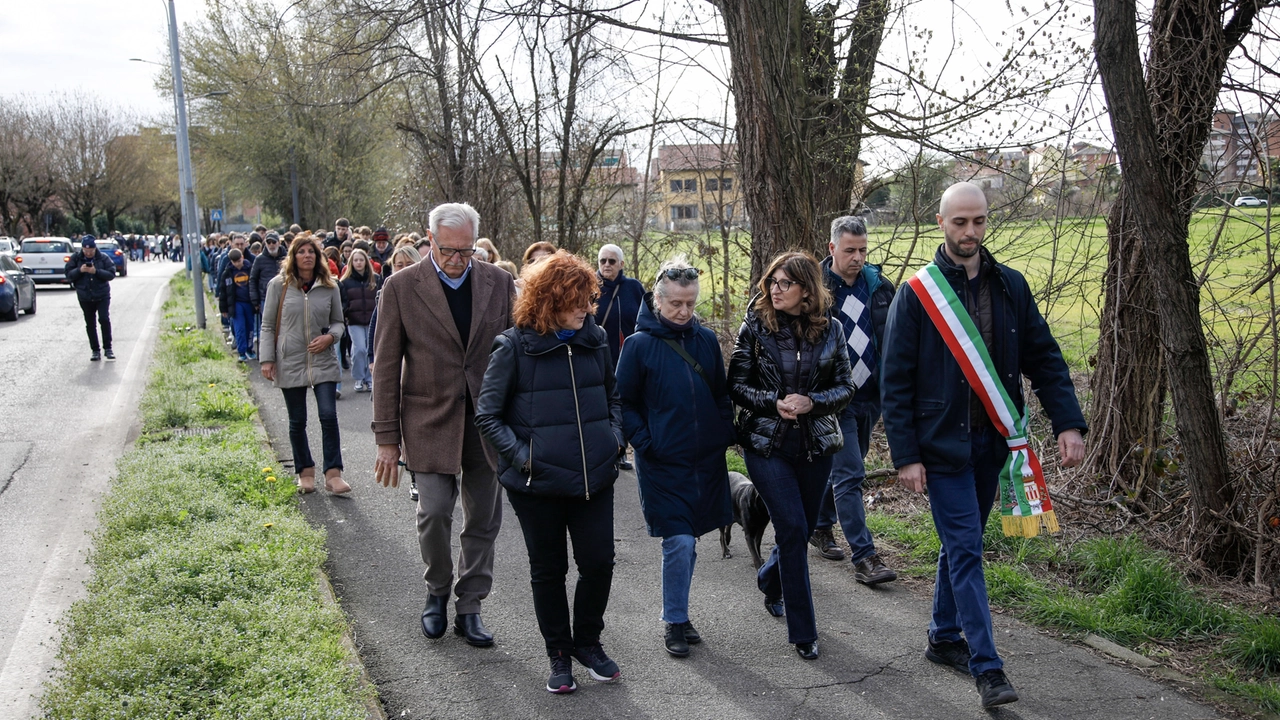 La marcia silenziosa per Nicola Yuri Bruzzano a Bollate (Spf/Ansa)