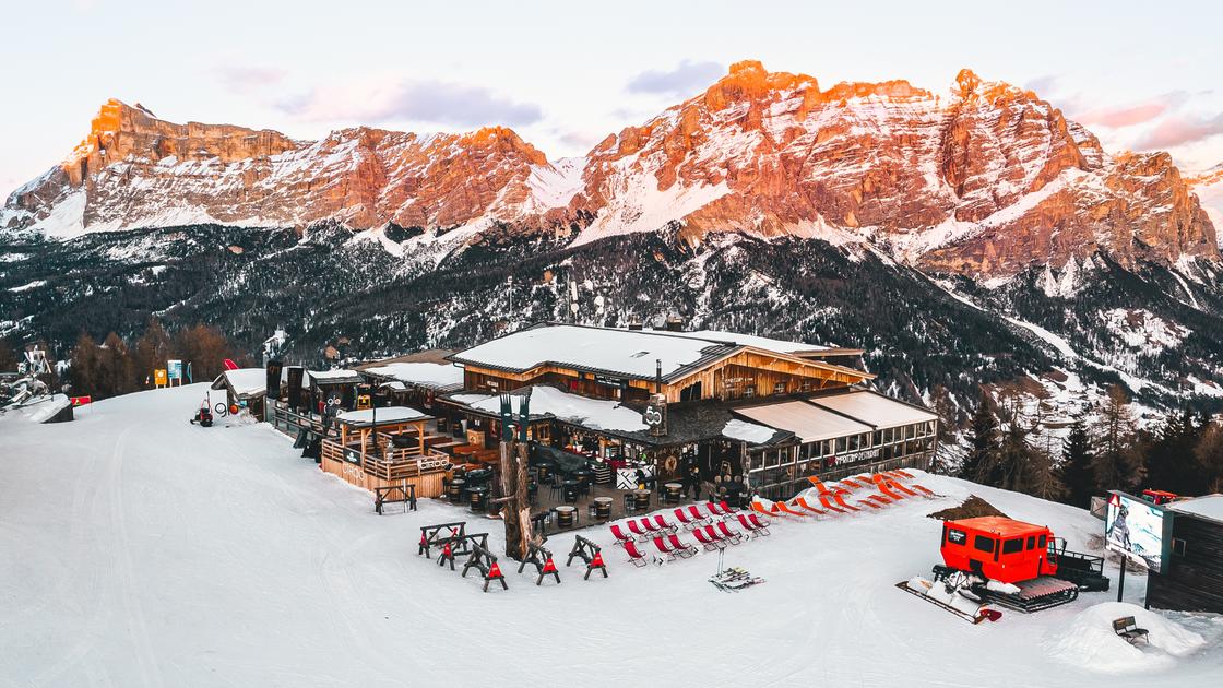 Moritzino Club: L’Essenza dell’Inverno nelle Dolomiti