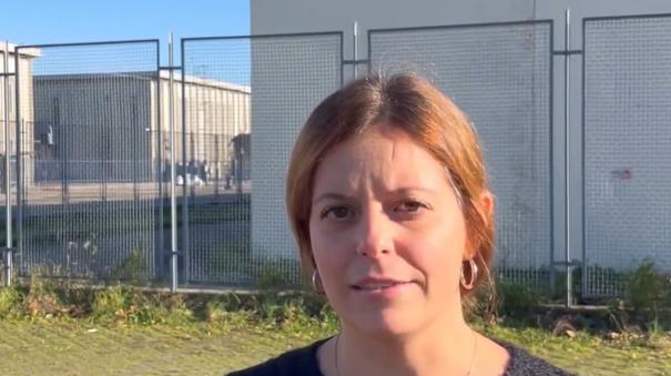 Ilaria Salis in visita al carcere di Monza: “Un anno fa ero nelle vostre condizioni. So cosa significa trascorrere il Natale in cella”