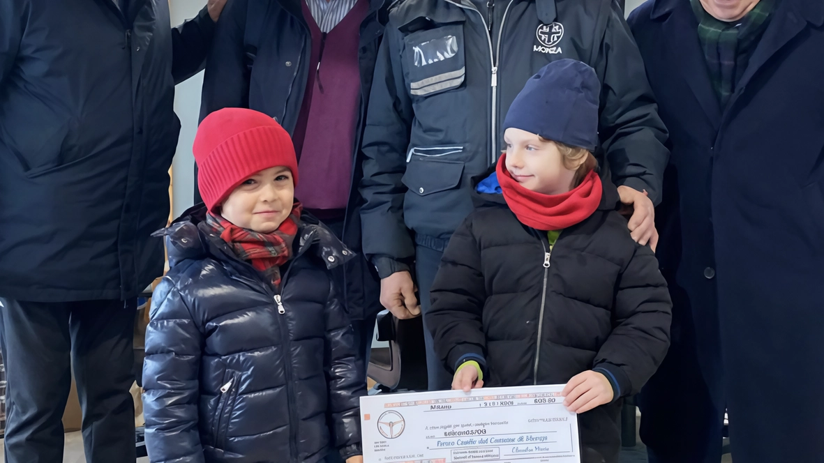 La consegna dell’assegno ricavato dalla vendita all’asta del cronografo messo a disposizione di CAVEM a sostegno dell’Enpa di Monza è stata seguita da una visita