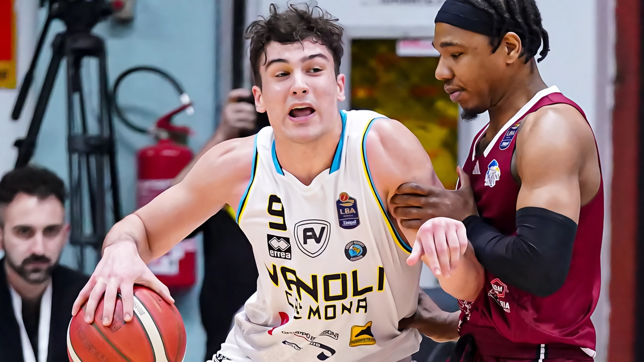 vanoli cremona 85 TRAPANI SHARK 80 (21-25, 48-44, 59-62) VANOLI CREMONA: De Martin ne, Willis 17, Jones 4, Davis 15, Conti ne, Zampini 11, Nikolic...