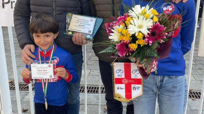 Premiazione Comitato Provinciale Milano – FCI: Dairaghese Ciclismo tra emozioni e riconoscimenti. Laura Pessina e Elena Ieri tra i protagonisti, la Dairaghese premiata per il centenario.