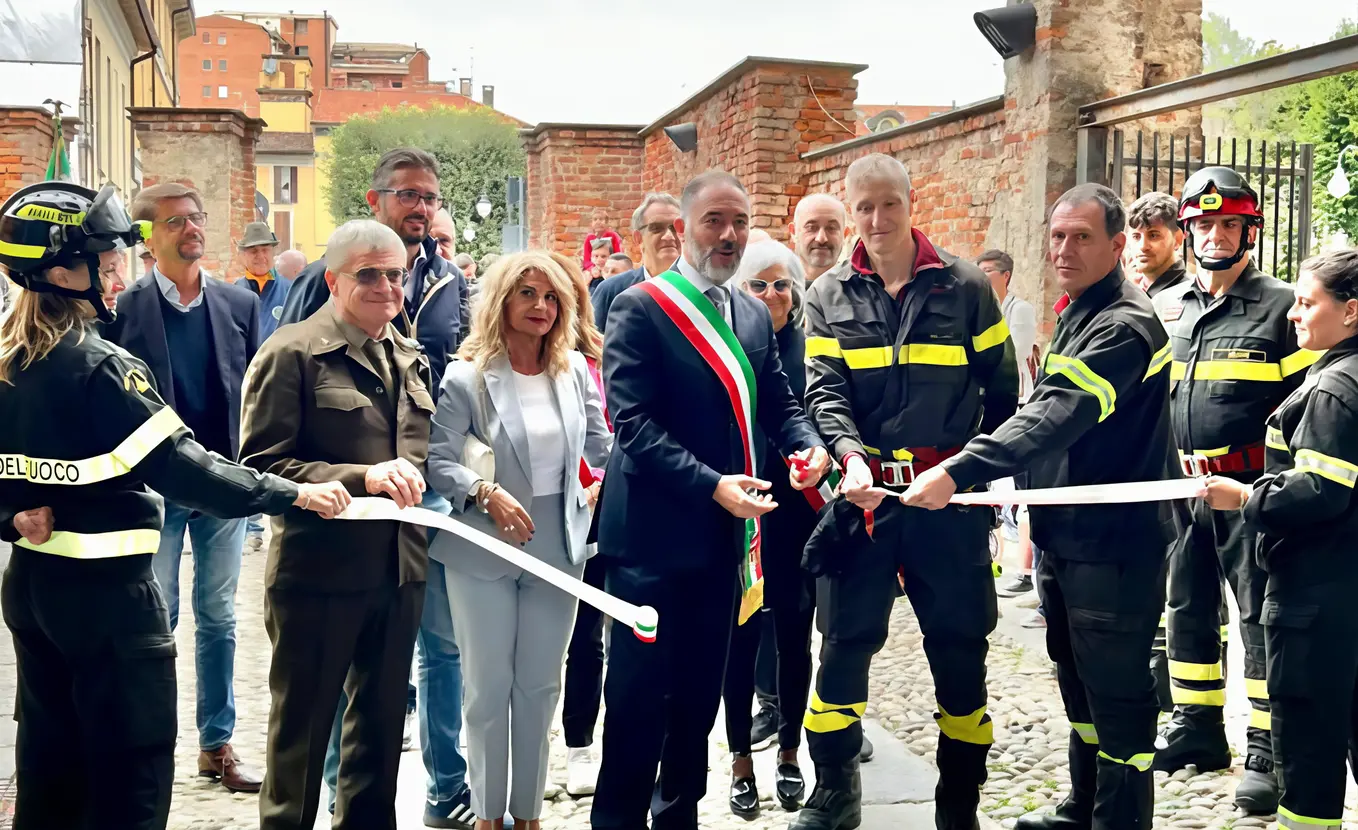 Melegnano celebra i vigili del fuoco