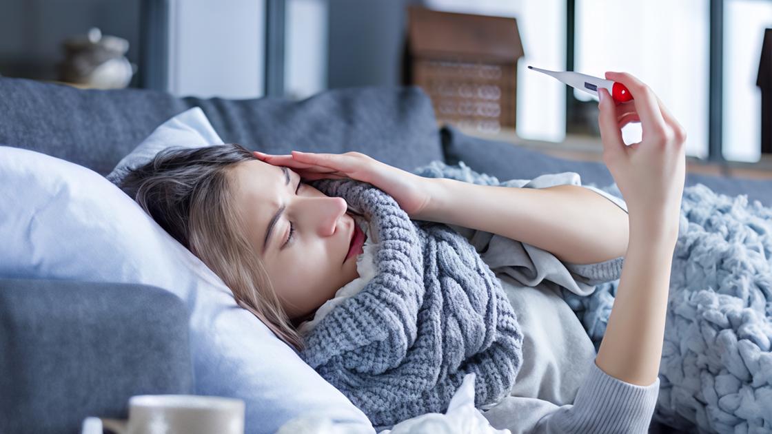 Lombardia verso il picco dell’influenza: febbre, raffreddore e virus intestinali mettono tutti al tappeto. Sintomi e cure