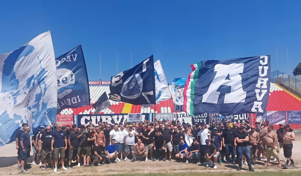 Inter-Napoli: trasferta vietata ai tifosi azzurri residenti in Campania