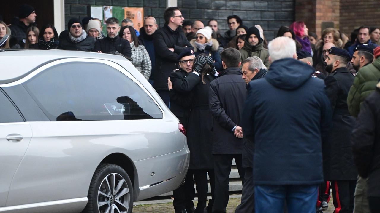 Funerale (foto di repertorio)