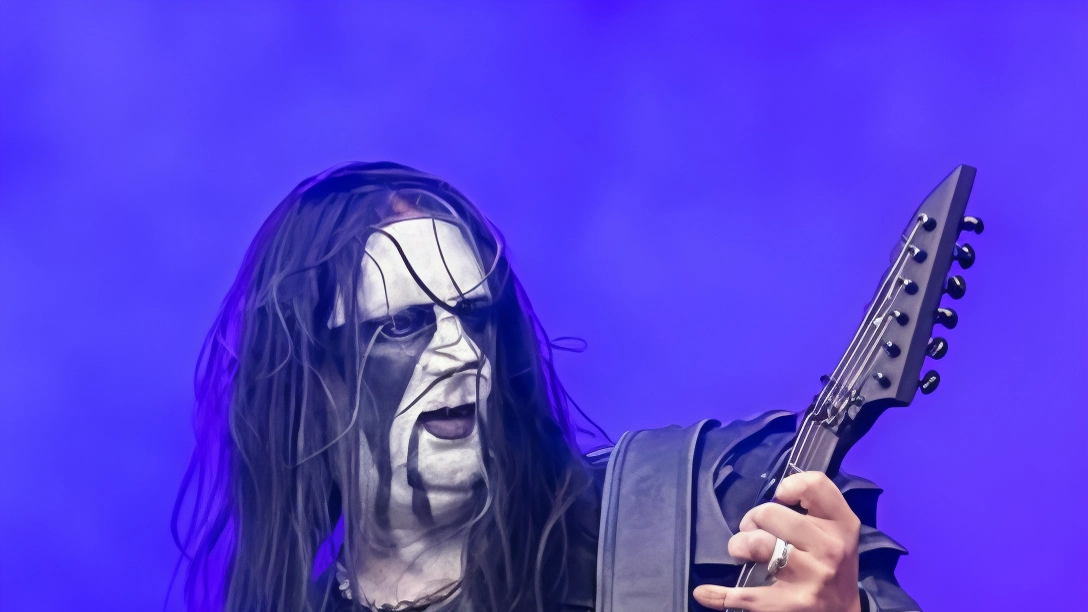 Il chitarrista dei Dark Funeral