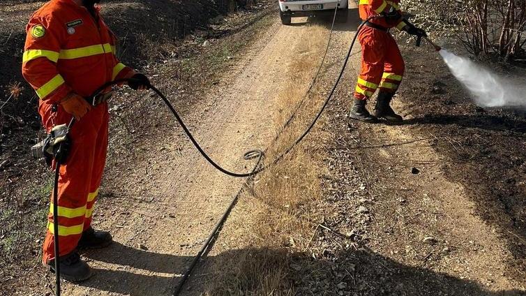 Missione compiuta. Volontari antincendio della Valcamonica impegnati in Sardegna