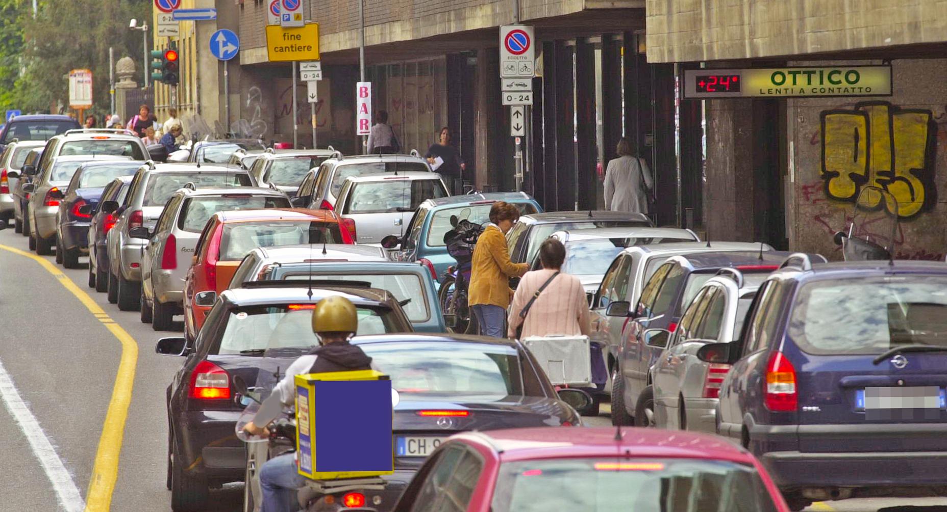 Bergamo, la nuova vasca di laminazione manda in tilt il traffico