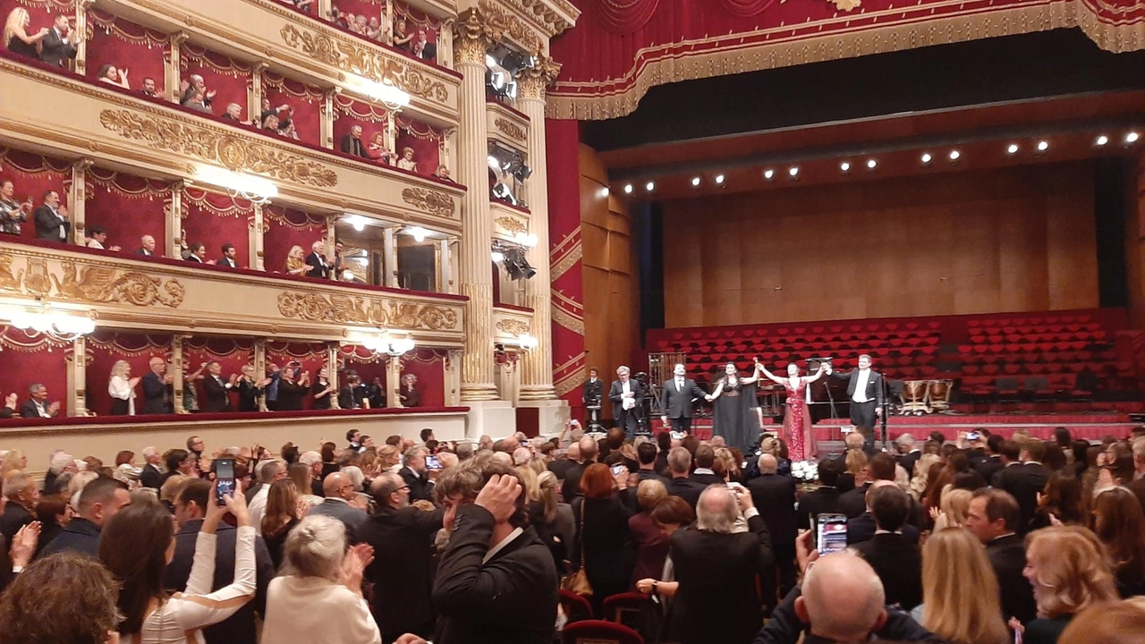 ++ Scala cancella concerto per sciopero e ne regala un altro ++