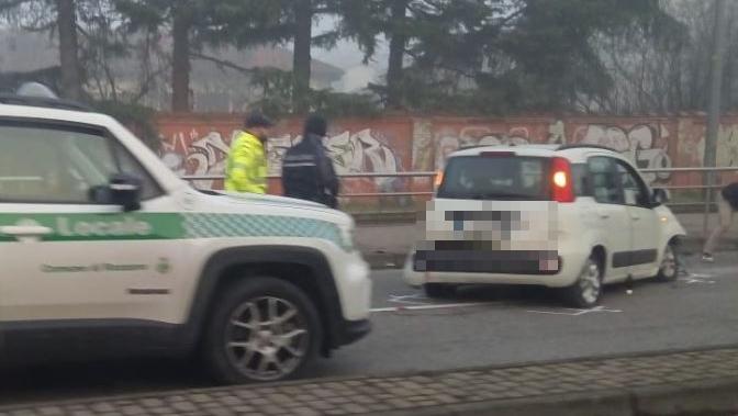 Rozzano, incidente in via Mazzocchi: traffico bloccato sulla strada per l’Humanitas