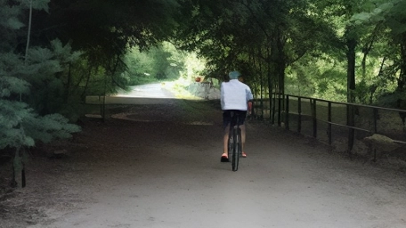 Luci sul Parco del Roccolo. Via alla rassegna di poesie : "Si vive la bellezza dell’oasi"