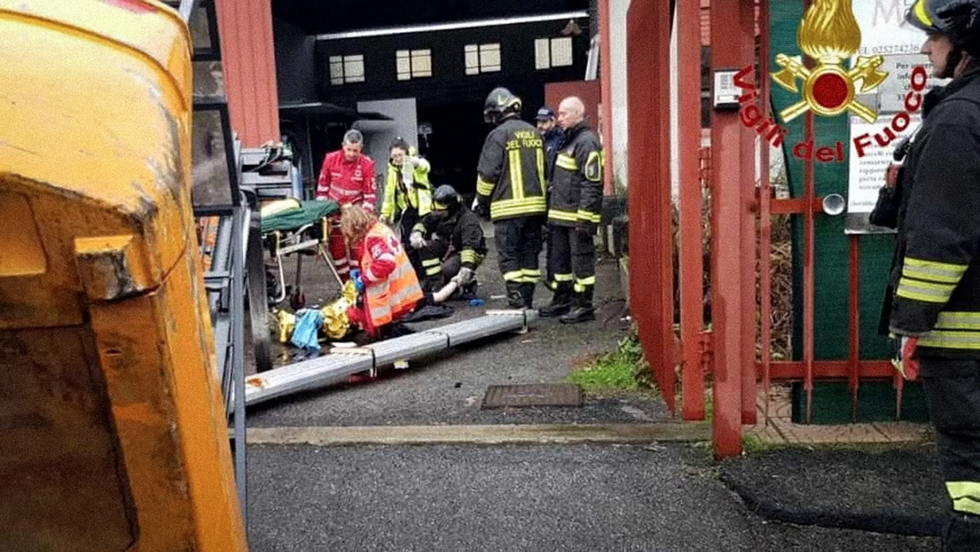 Viene colpito da una bobina di acciaio alla Lima Eusider di Desio, operaio in gravi condizioni: è un sindacalista Fiom