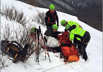 Val Cavargna, recupero di due escursionisti nella neve. Ma è un’esercitazione