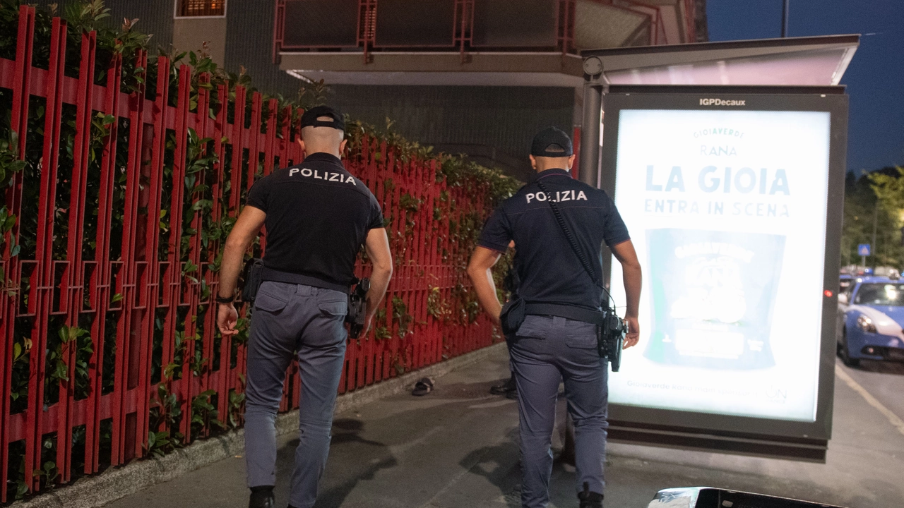 Agenti in servizio a Milano