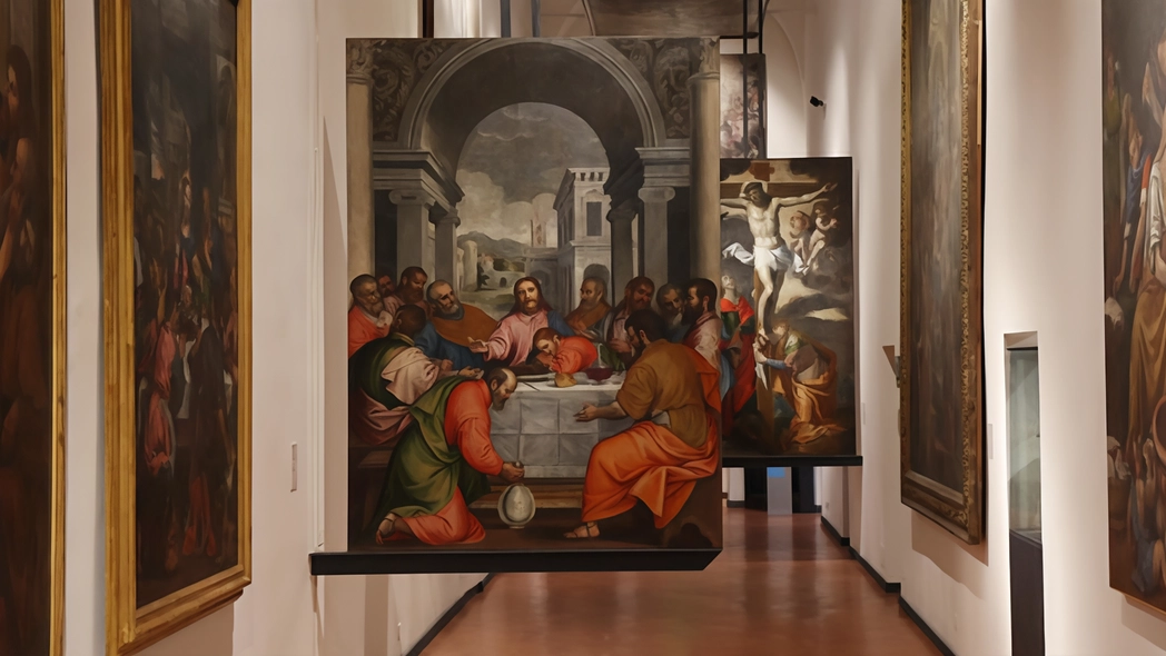 Il Museo Diocesano di Brescia presenta una nuova esposizione con 200 opere pittoriche, 2000 metri quadri di spazi espositivi e un percorso artistico che spazia dal Medioevo all'arte contemporanea, offrendo un'esperienza multisensoriale e inclusiva.