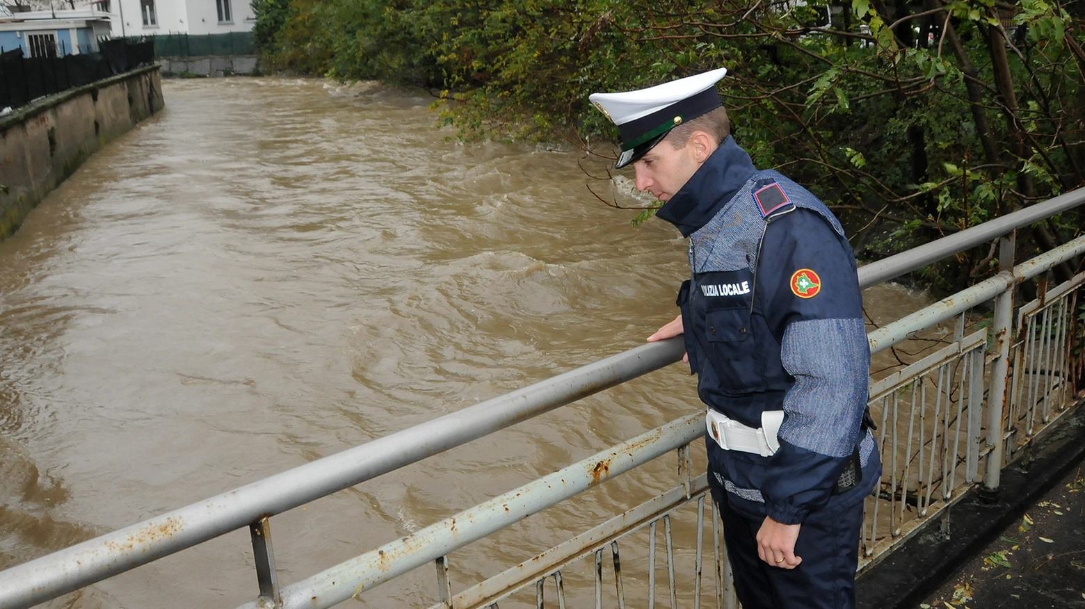 Fiume Olona in piena (Foto archivio)