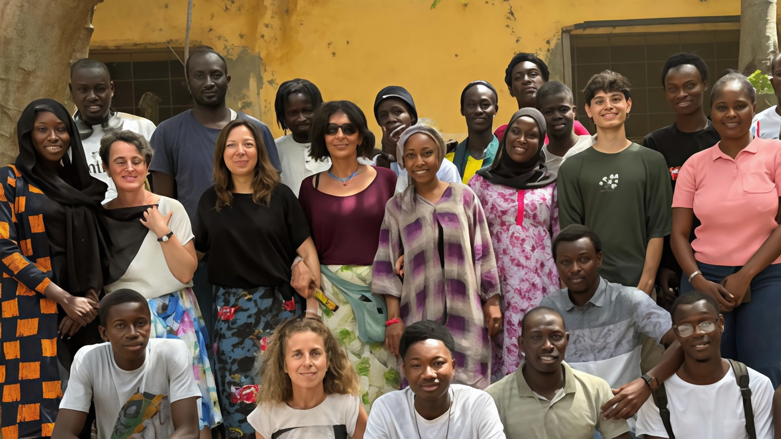 Il progetto per il Senegal ideato dal sindacato valtellinese va avanti. All’estero le prime insegnanti volontarie di italiano e di educazione civica.
