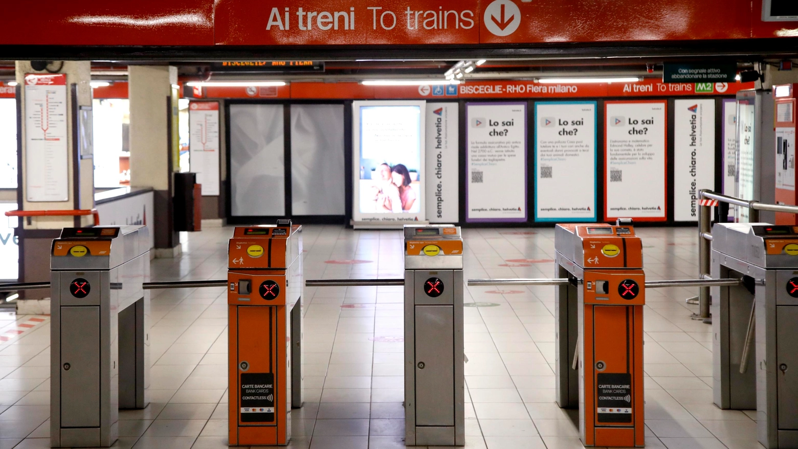 La fermata della metropolitana di Bisceglie