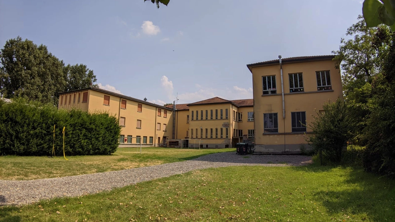 Le scuole di Guardamiglio sulle quali potrebbe essere posizionato l'impianto