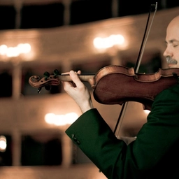 Como, il violinista Fulvio Luciani ospite di Camera con musica