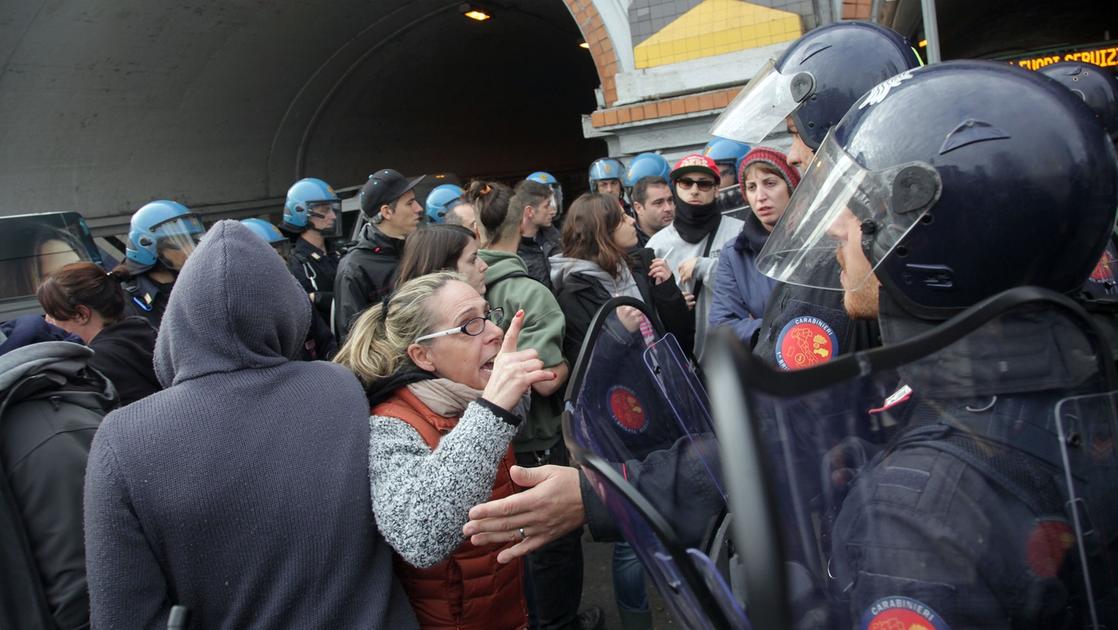 Milano, le case occupate scendono sotto quota 500. Ma ancora oltre 2.400 alloggi sfitti