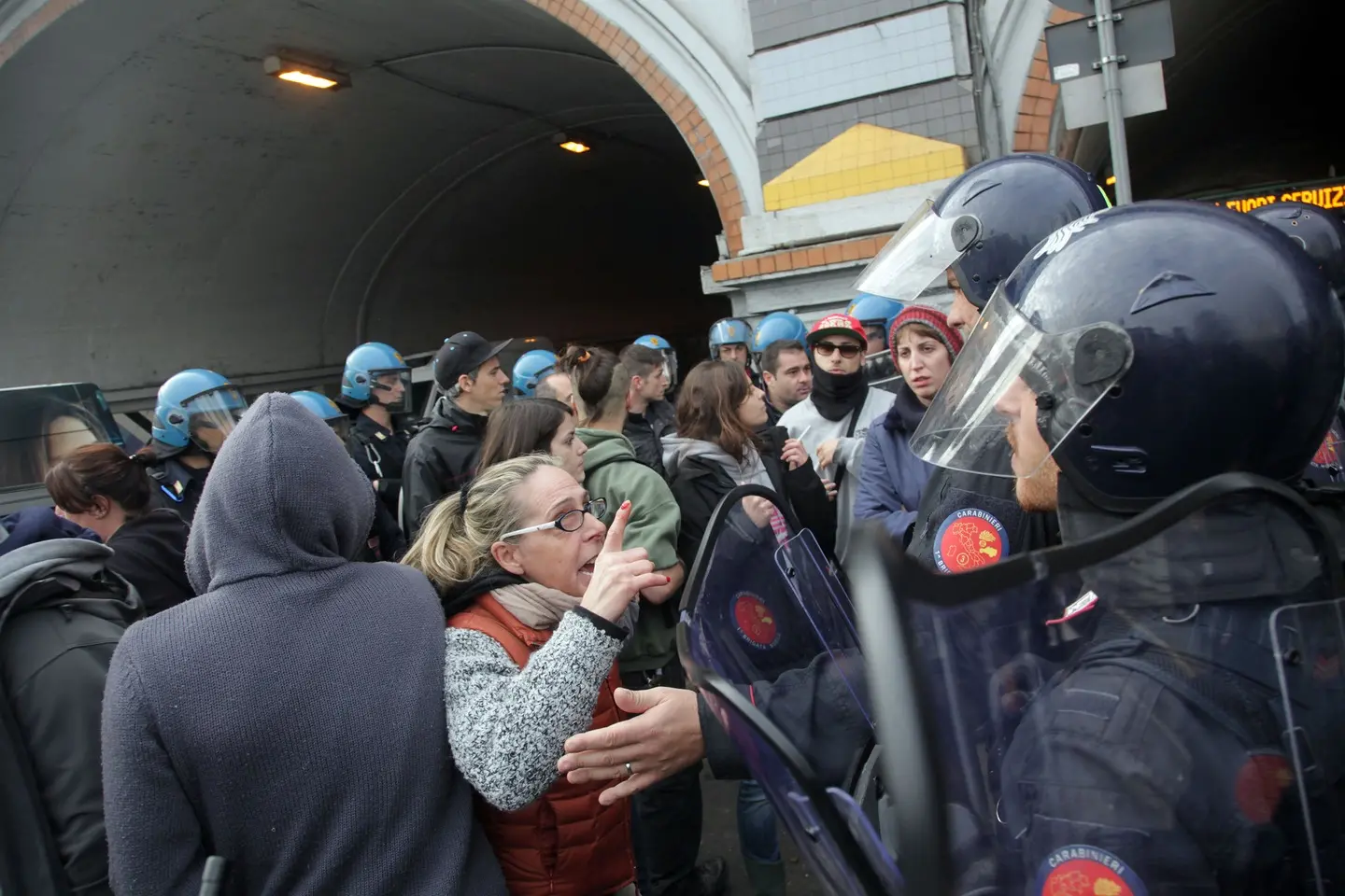 Milano, le case occupate scendono sotto quota 500. Ma ancora oltre 2.400 alloggi sfitti