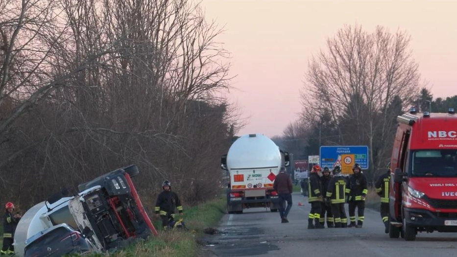 L'incidente a Roncoferraro nel Mantovano (Frame video LocalTeam)