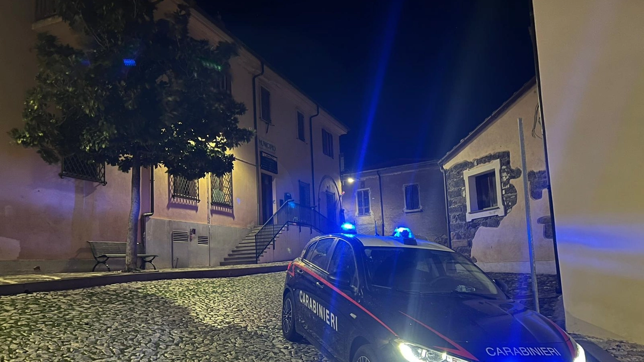 Sono intervenuti i carabinieri