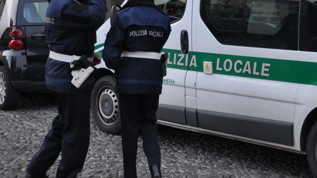 La donna scoperta nel corso dei rilievi di un incidente .