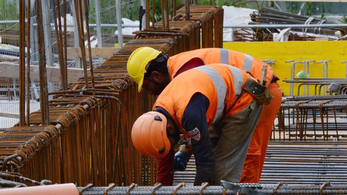 Cantiere in vista a Vergiate per cambiare il volto del municipio