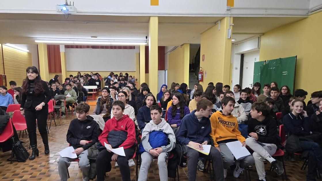 Un incontro all’Ics De André. Riflessione sul tema dei Giusti