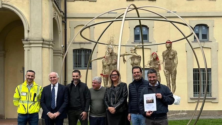 La scultura dell’artista Alessandro Galanti. dedicata a Ilenia e a tutte le donne uccise