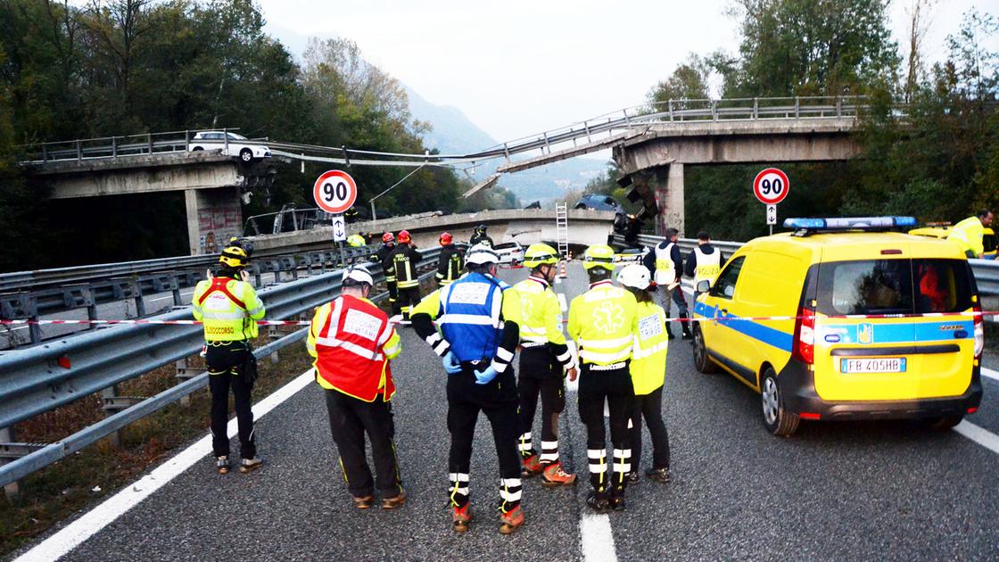 Crollo del ponte di Annone, dirigente Anas assolto perché “la società è senza responsabilità”. Le motivazioni