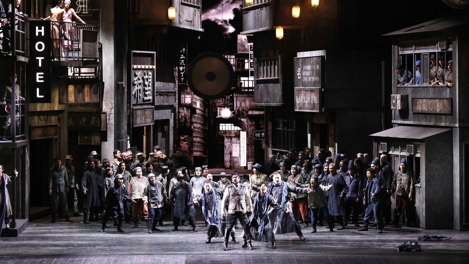 Un momento della Turandot messa in scena alla Scala