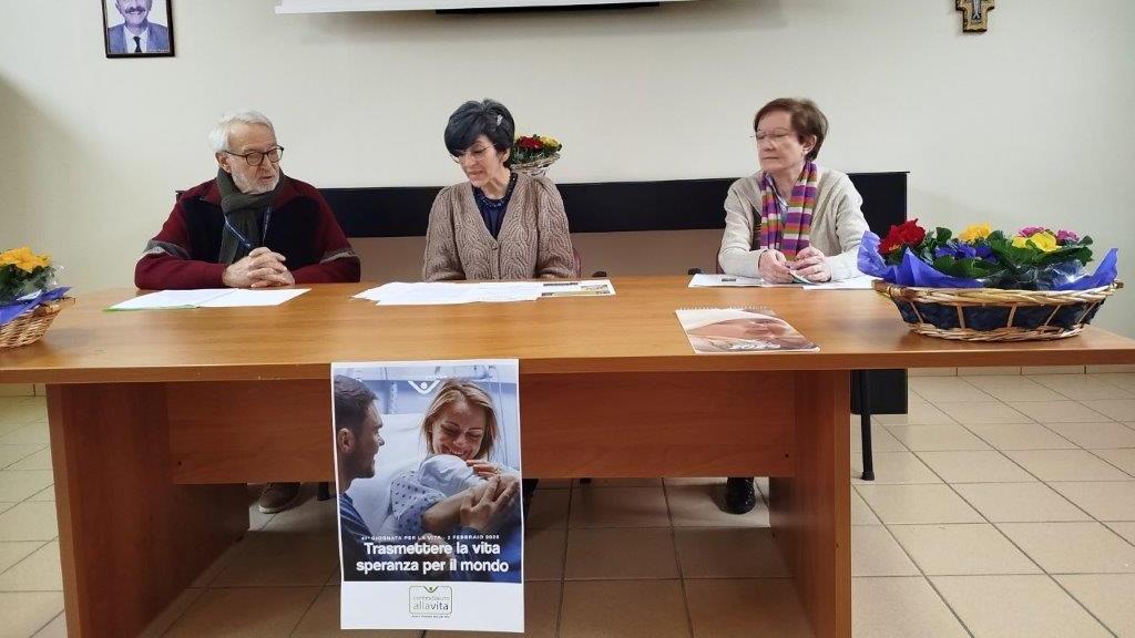 Busto Arsizio, arriva la prima culla per la vita: mano tesa alle donne in gravidanza