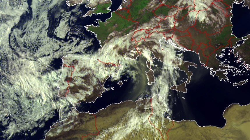 Polvere del Sahara verso l'Italia (Foto satellite Centro Geofisico Prealpino)