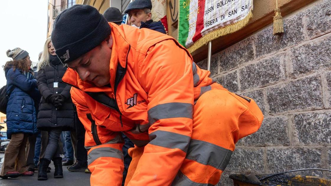 Venti pietre di inciampo. Gli operai delle fabbriche pagarono con la vita la sfida ai nazifascisti