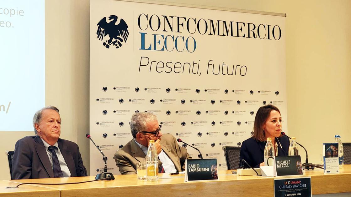 Intelligenza Artificiale ed etica nella società digitale: tavola rotonda al Palazzo del Commercio di Lecco